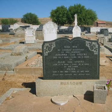 RUSSOUW Pieter 1882-1966 :: RUSSOUW Johanna nee STEYN 1888-1926 :: RUSSOUW Ellie nee STEYN 1894-1958