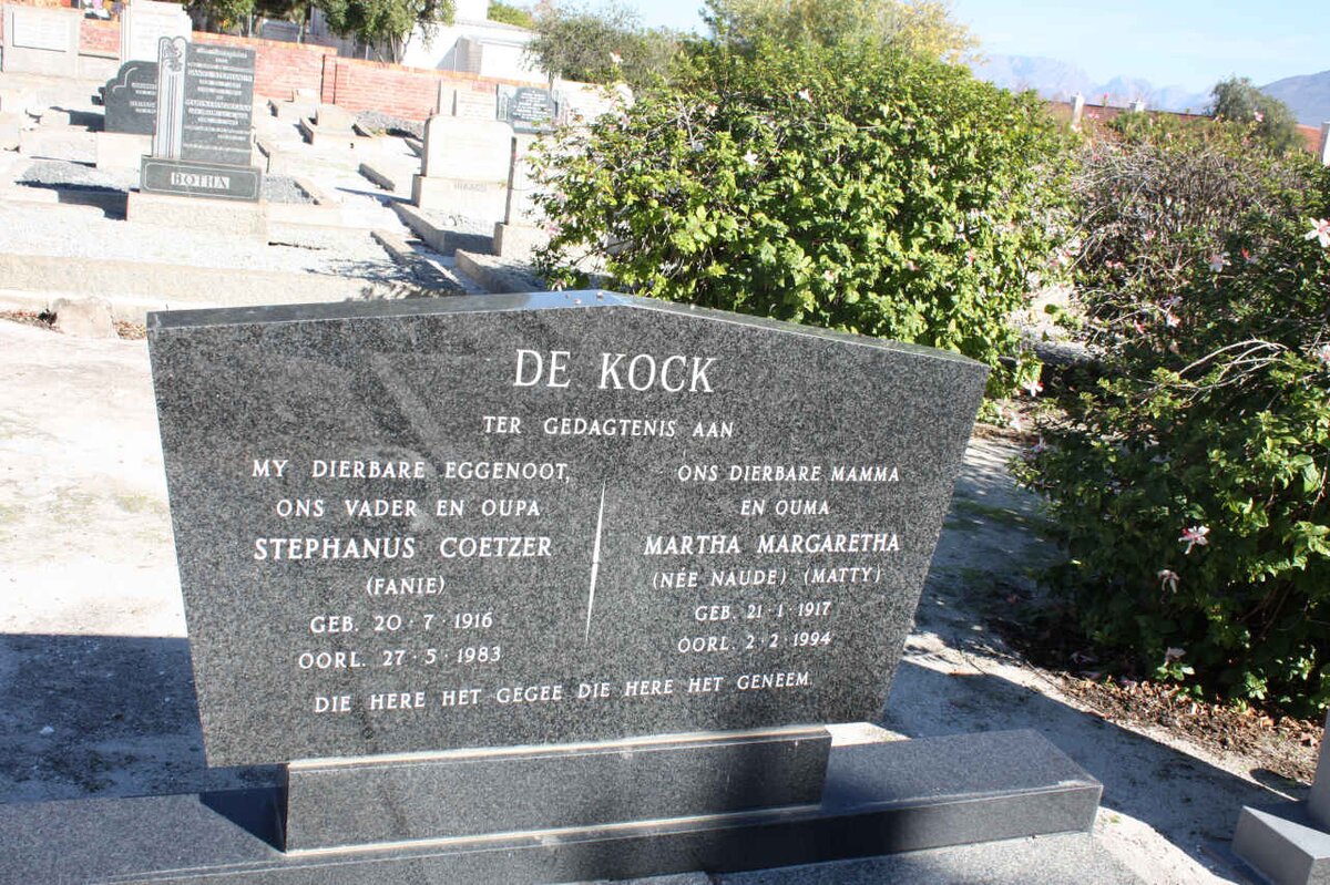 KOCK Stephanus Coetzer, de 1916-1983 &amp; Martha Margaretha NAUDE 1917-1994