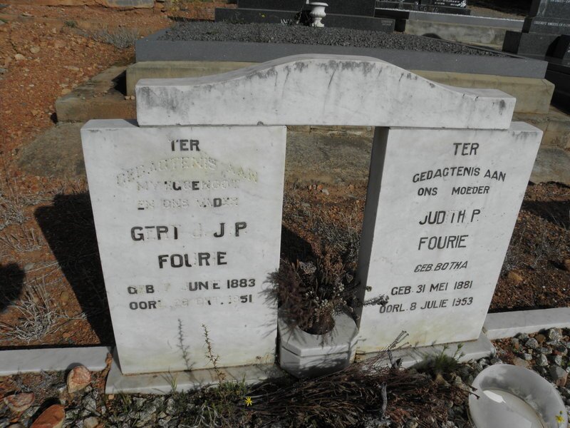 FOURIE Gert J.J.P. 1883-1951 &amp; Judith P. BOTHA 1881-1953