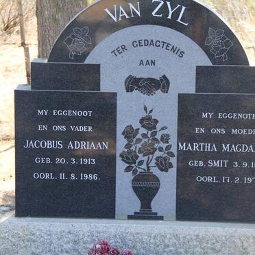 ZYL Jacobus Adriaan, van 1913-1986 &amp; Martha Magdalena SMIT 1916-1971