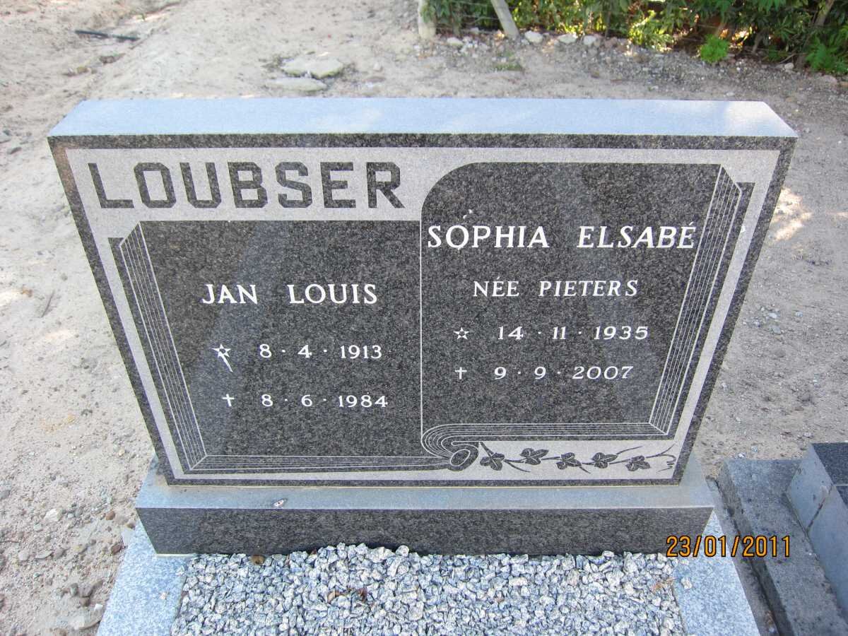 LOUBSER Jan Louis 1913-1984 &amp; Sophia Elsabé PIETERS 1935-2007