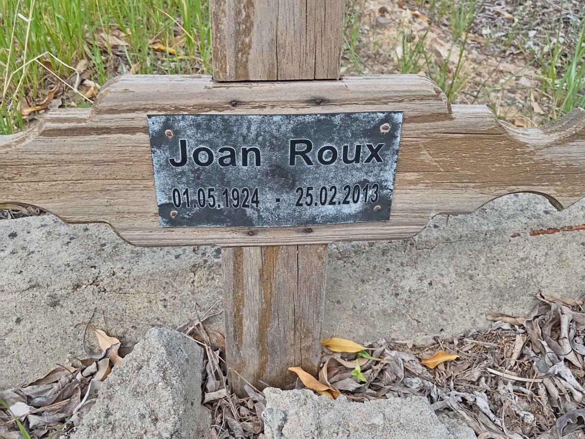 ROUX Joan 1924-2013
