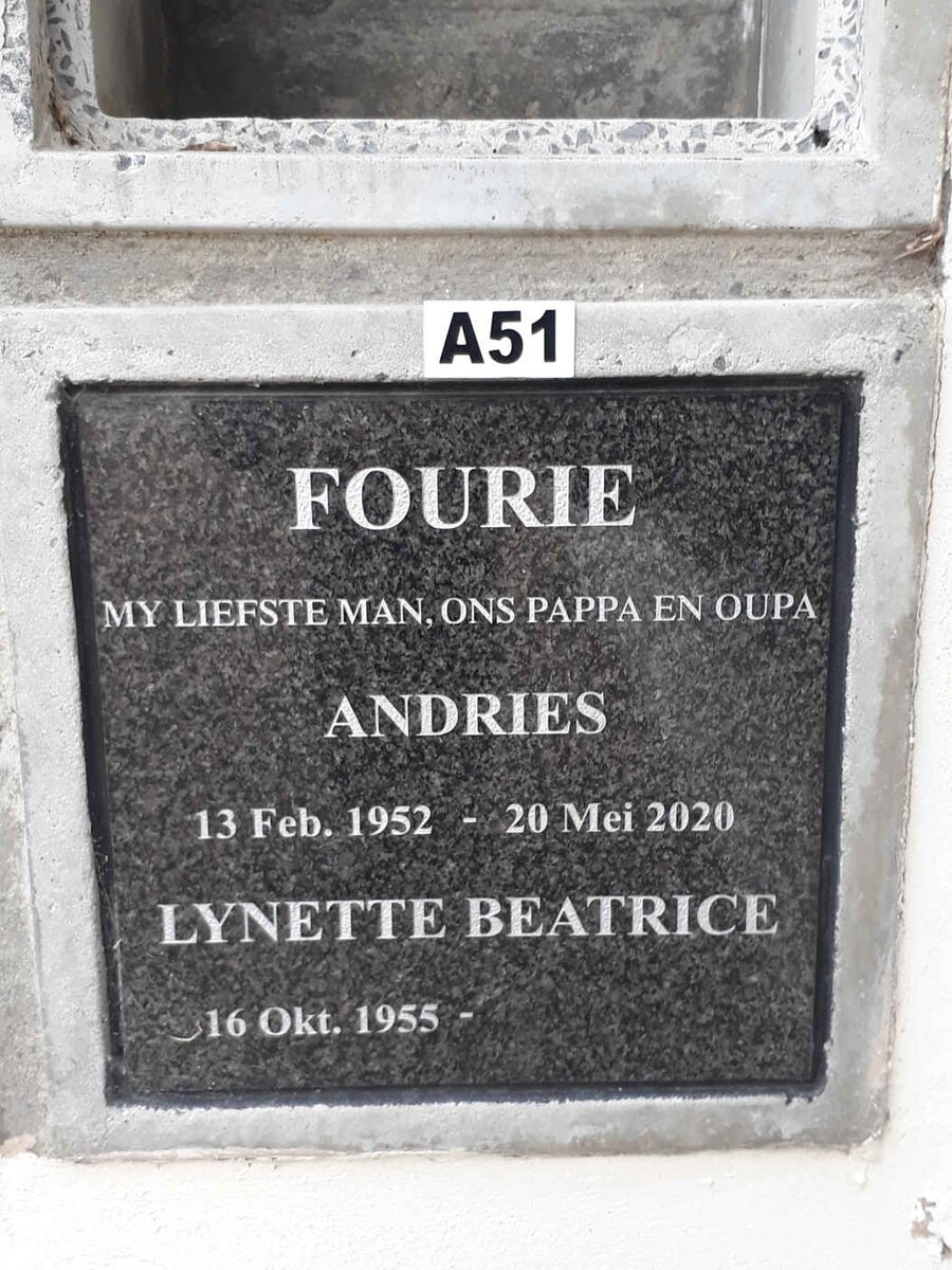 FOURIE Andries 1952-2020 &amp; Lynette Beatrice 1955-