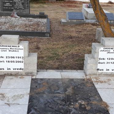 GROENEWALD Johannes Hermanus 1913-2002 &amp; Johanna Catharina 1920-2004