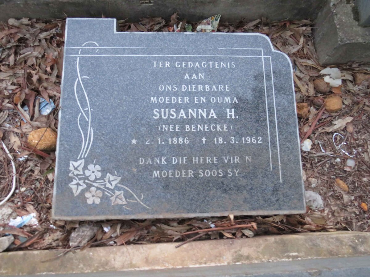 OLWAGE Susanna H. nee BENECKE 1886-1962 _2