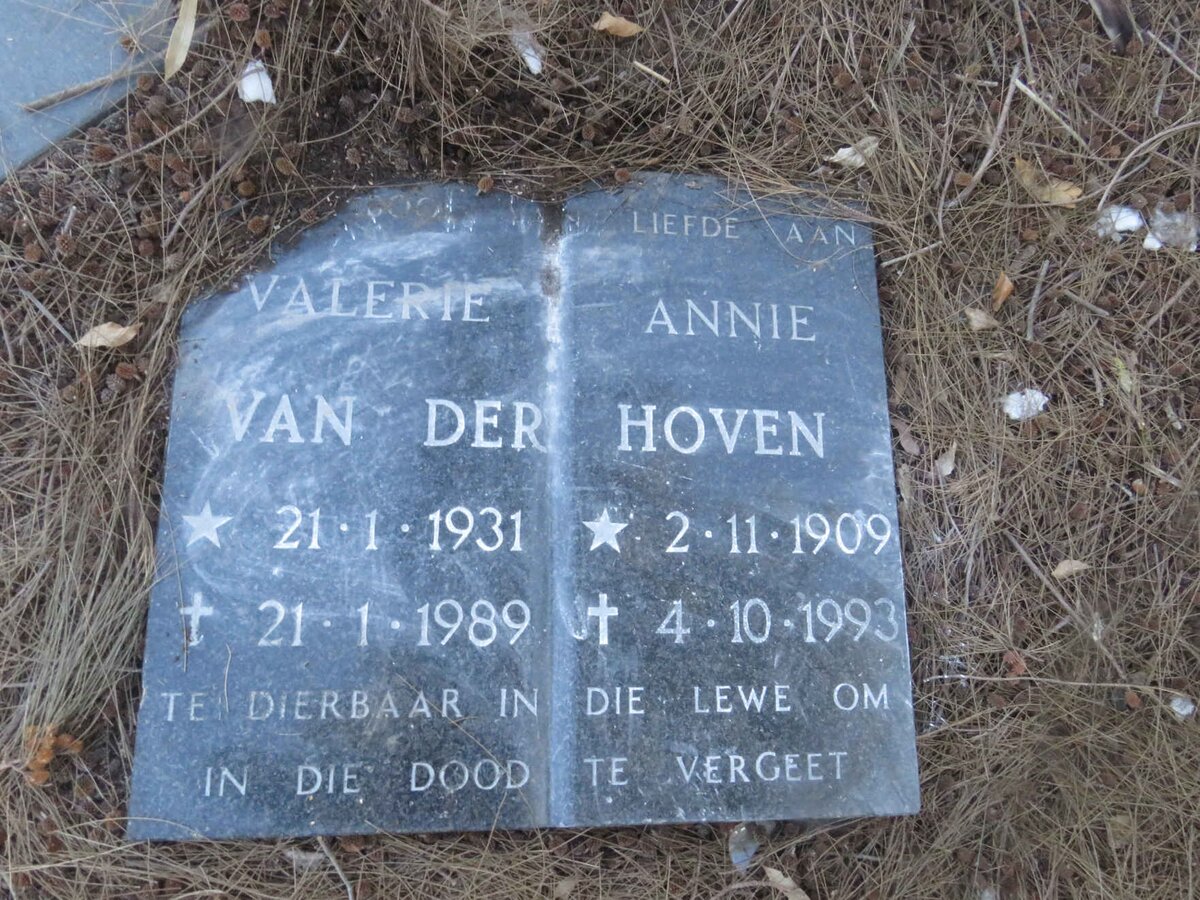 HOVEN Annie, van der 1909-1993 :: VAN DER HOVEN Valerie 1931-1989