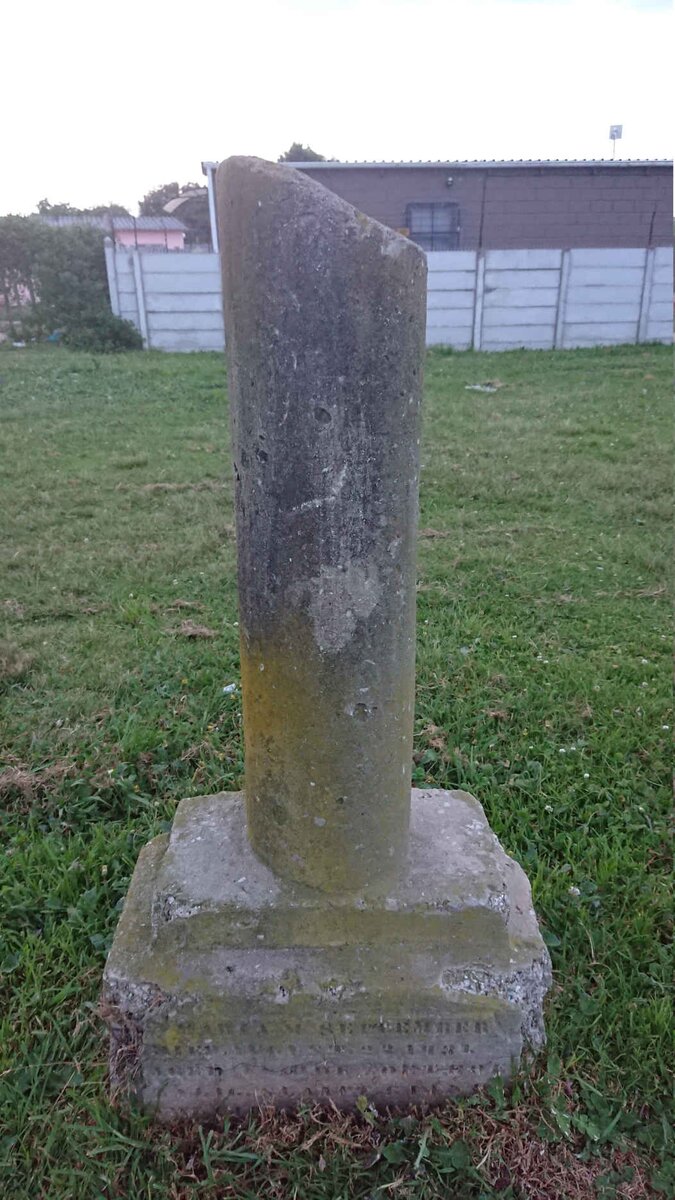 SEPTEMBER Maria 193?