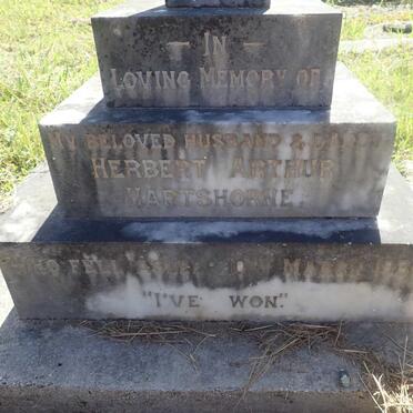 H - Vanne :: Surnames - H