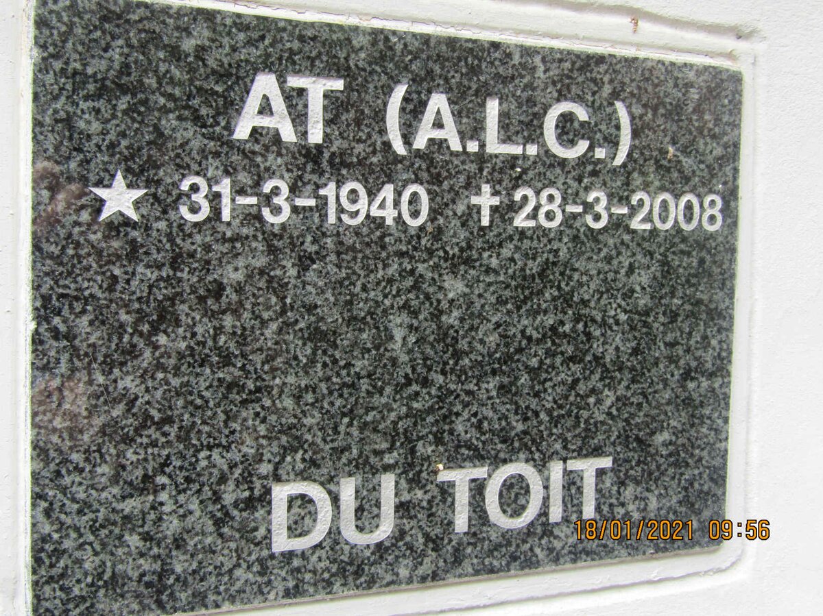 TOIT A.L.C., du 1940-2008