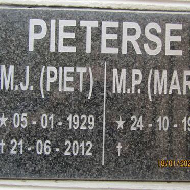 PIETERSE M.J. 1929-2012 &amp; M.P. 1936-