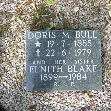 BULL Doris M. 1885-1979 :: BLAKE Elnith 1899-1984