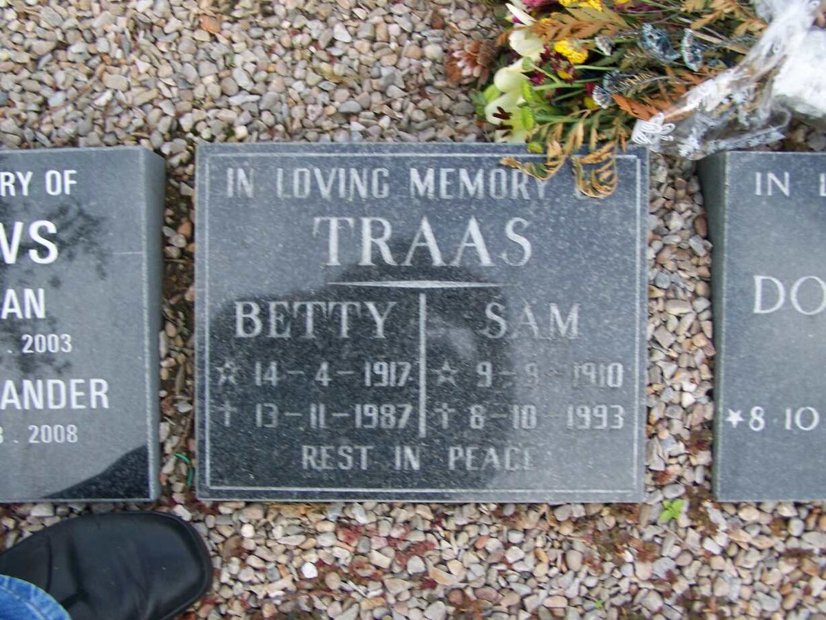 TRAAS Sam 1910-1993 &amp; Betty 1917-1987