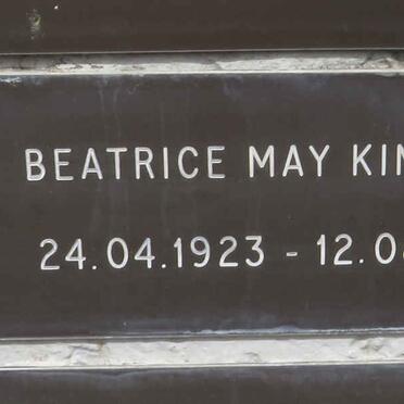 KINGSTON Beatrice May 1923-2007