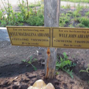 ABRAMS John 1936-2021 & Magdalena 1942-2016