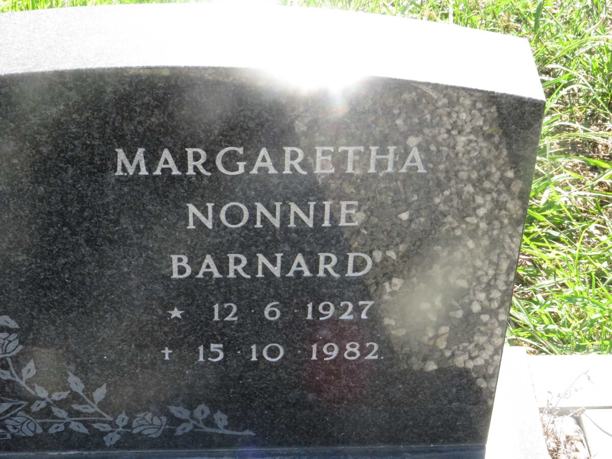 BARNARD Margaretha 1927-1982