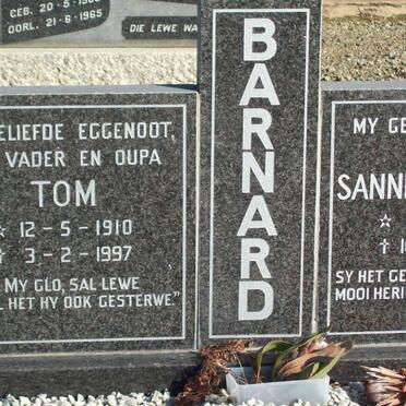 BARNARD Tom 1910-1997 &amp; Sannie Christina 1918-2003