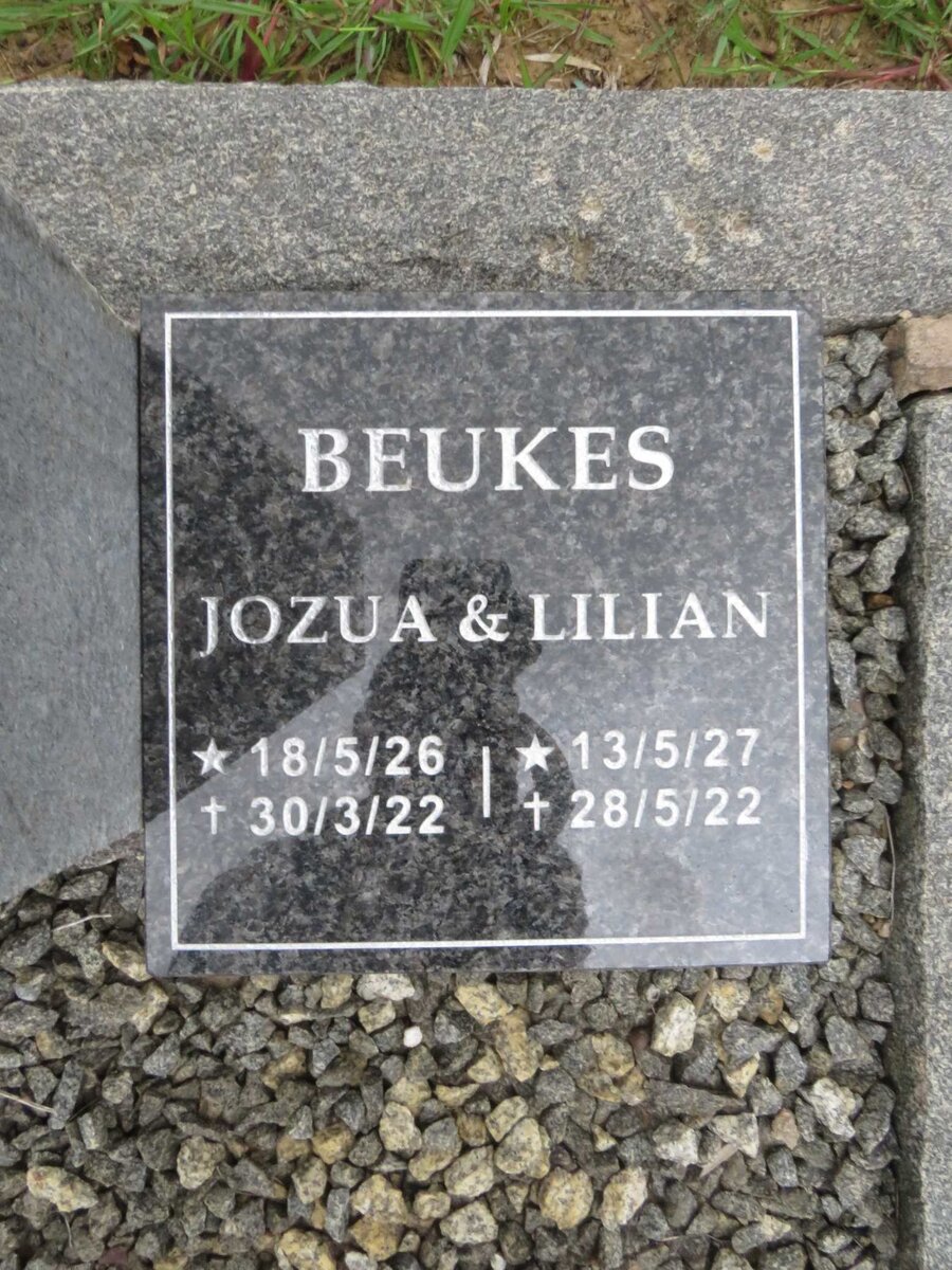 BEUKES Jozua 1926-2022 &amp; Lilian 1927-2022