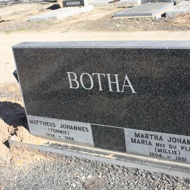 BOTHA Mattheus Johannes 1904-1966 &amp; Martha Johanna Maria DU PLESSIS 1904-1981