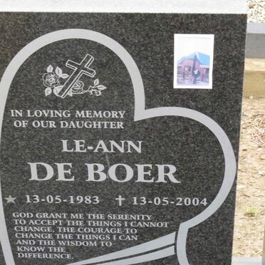 BOER Le-Ann, de 1983-2004