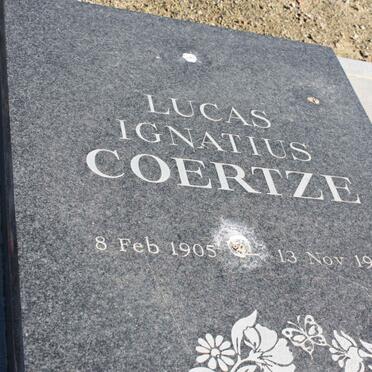 COERTZE Lucas Ignatius 1905-1990 &amp; Barbara Christina de Milander PAPENFUS 1904-1978 _1