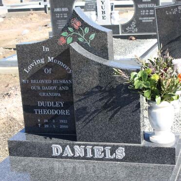 DANIELS Dudley Theodore 1933-2000