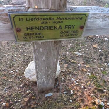 FRY Hendrika 1949-2012