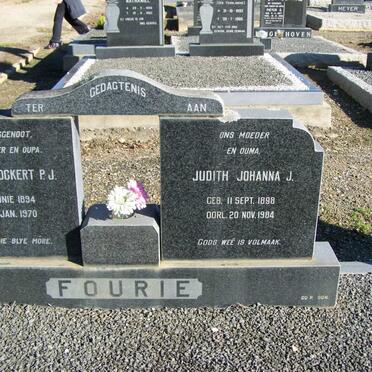 FOURIE Stefanus Ockert P.J. 1894-1970 &amp; Judith Johanna J. 1898-1984