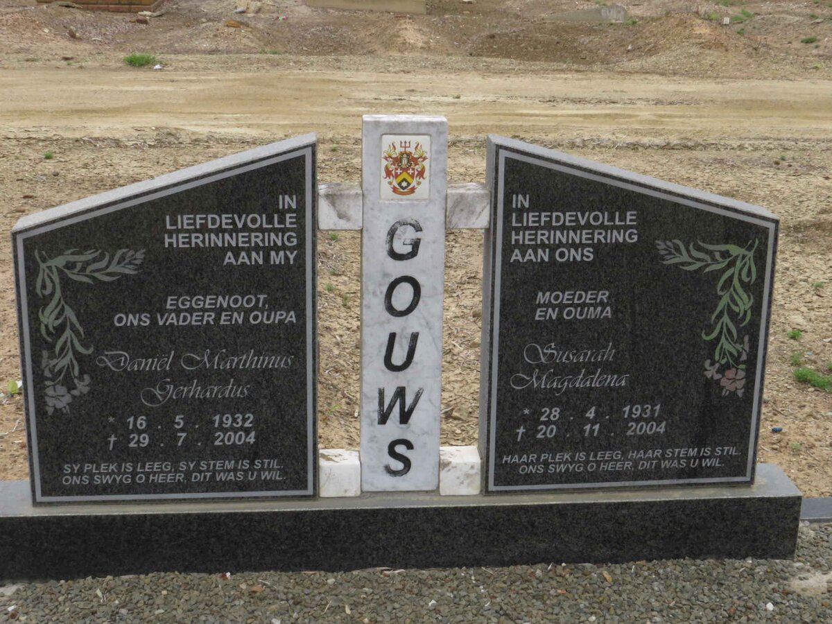 GOUWS Daniel Marthinus Gerhardus 1932-2004 & Susarah Magdalena 1931-2004