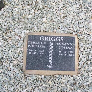GRIGGS Terence William 1923-2004 &amp; Susanna Josina 1926-2004