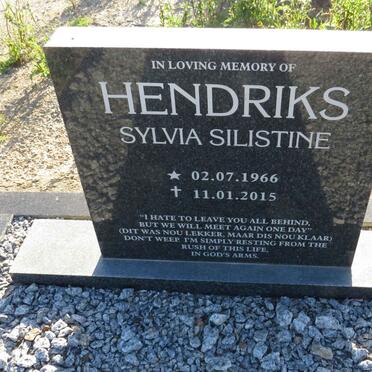 HENDRIKS Sylvia Silistene 1966-2015