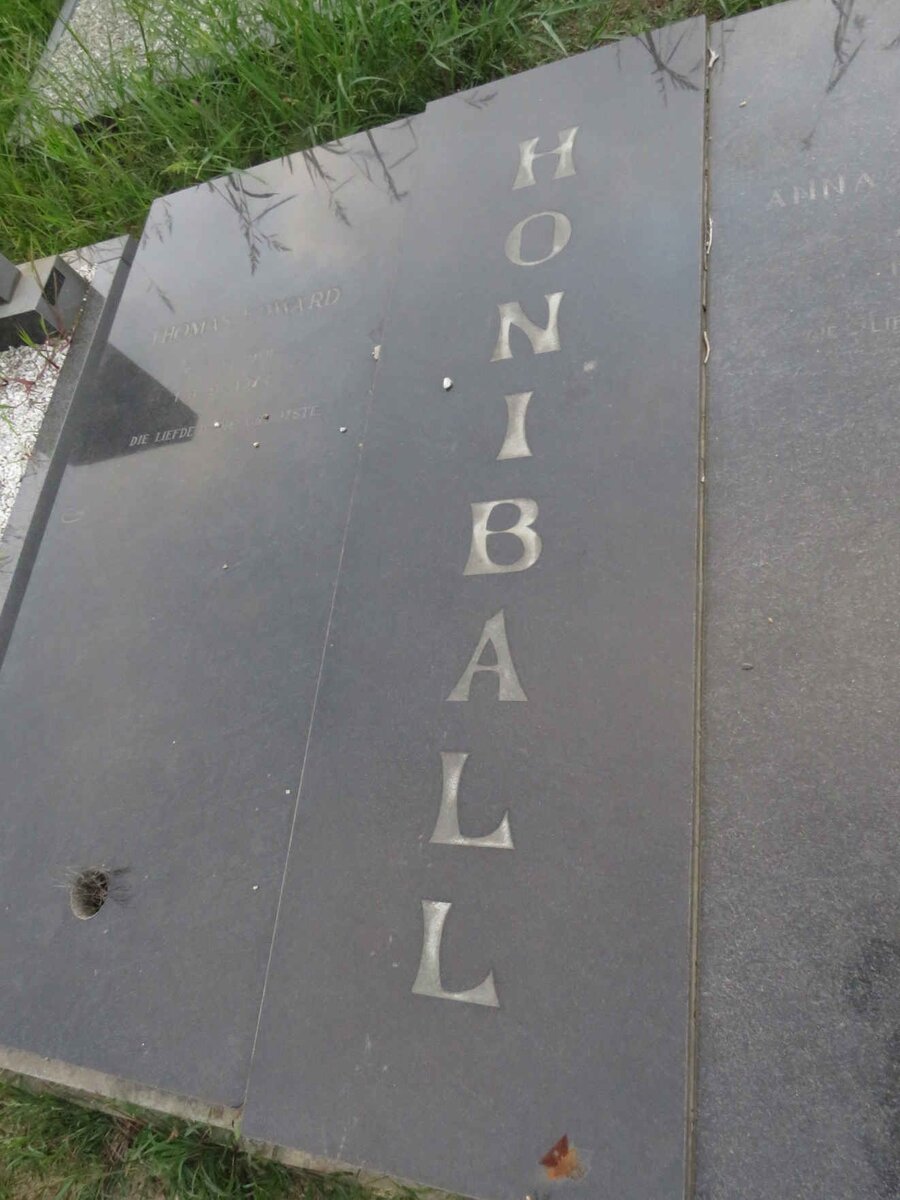 HONIBALL Thomas Edward 1901-1974 & Anna Wilhelmina LOOCK 1914-1975 _1