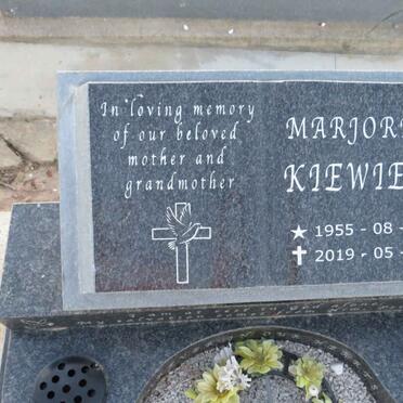 KIEWIET Marjorie 1955-2019