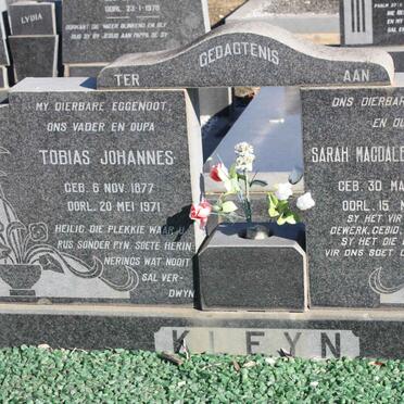 KLEYN Tobias Johannes 1877-1971 &amp; Sarah Magdalena Elizabeth 1884-1976