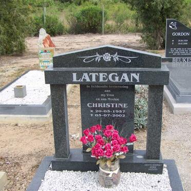 LATEGAN Christine 1957-2002