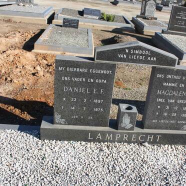 LAMPRECHT Daniel E.F. 1897-1975 &amp; Magdalena M. VAN GREUNEN 1899-1989