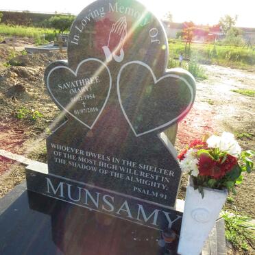 MUNSAMY Savathree 1954-2016