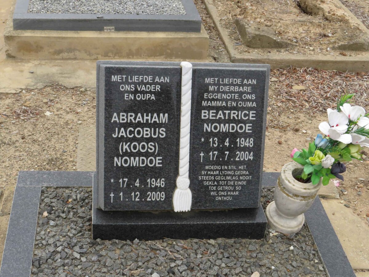 NOMDOE Abraham Jacobus 1946-2009 & Beatrice 1948-2004 