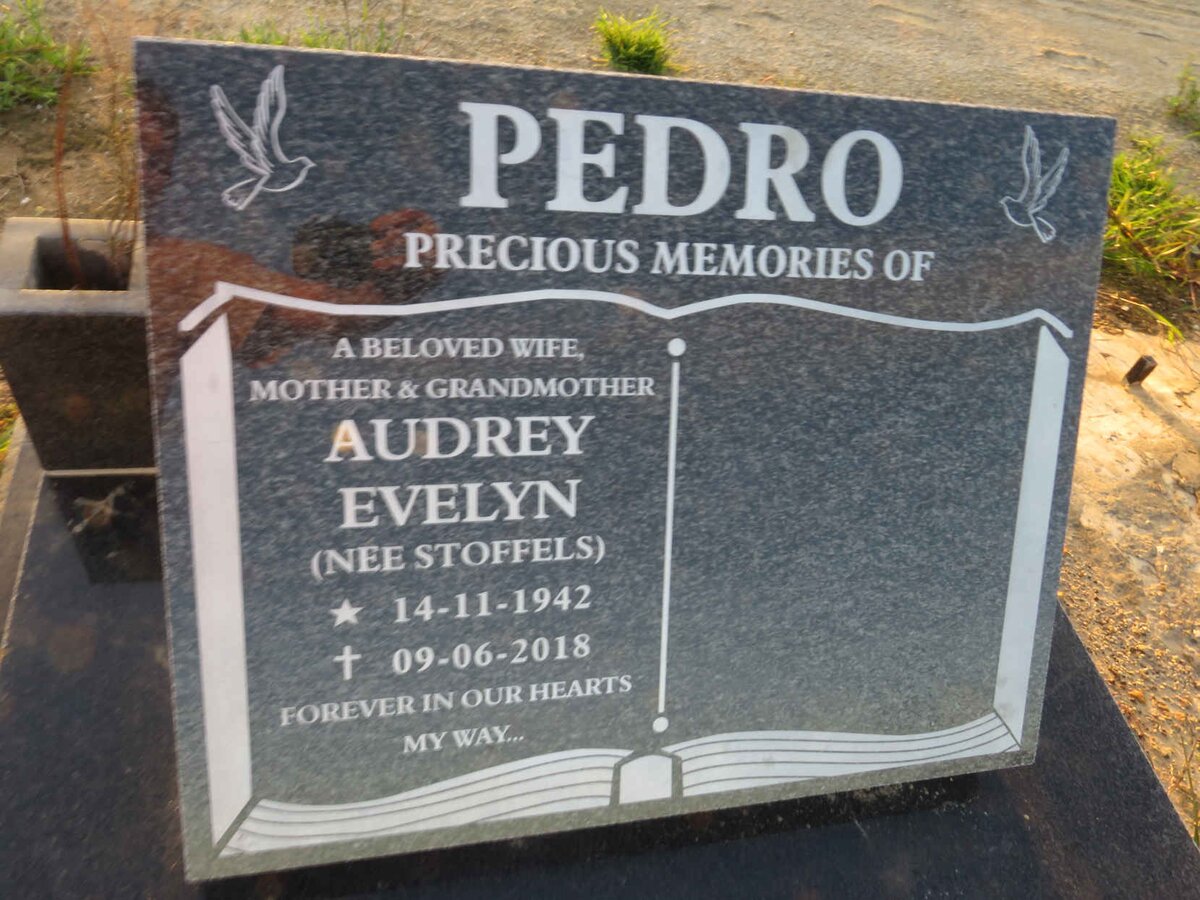 PEDRO Audrey Evelyn nee STOFFELS 1942-2018