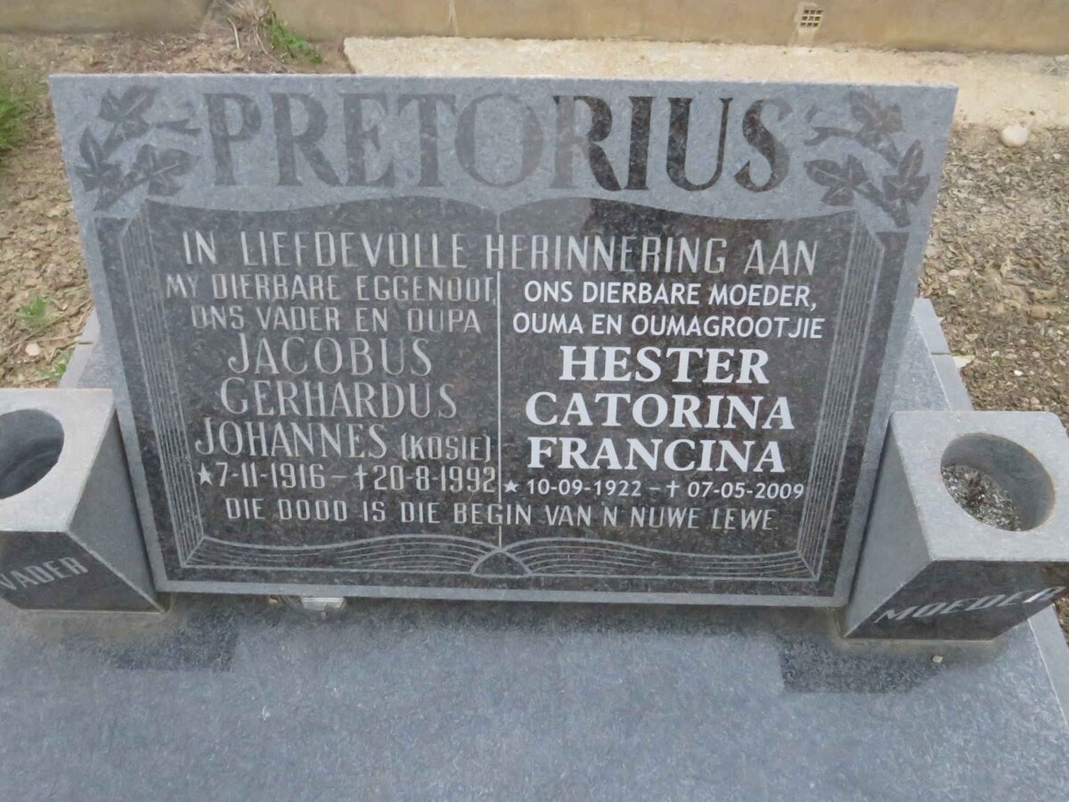 PRETORIUS Jacobus Gerhardus Johannes 1916-1992 &amp; Hester Catorina Francina 1922-2009