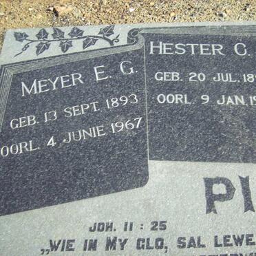 PIO Meyer E.G. 1893-1967 &amp; Hester C.C. 1893-1979