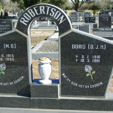 ROBERTSON M.D. 1915-1985 &amp; Doris J.H. 1916-1991