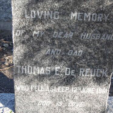 REUCK Thomas E., de -1961