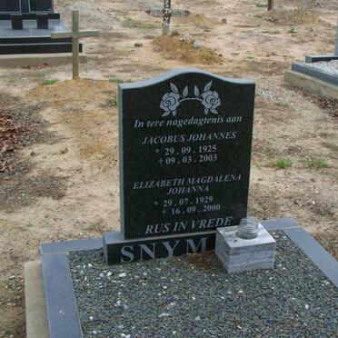 SNYMAN Jacobus Johannes 1925-2003 &amp; Elizabeth Magdalena Johanna 1929-2000