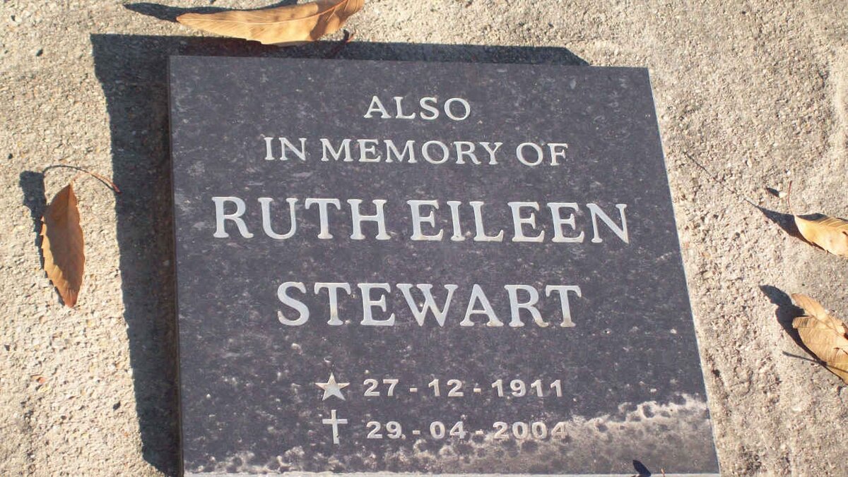 STEWART Ruth Eileen 1911-2004