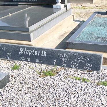 STOPFORTH John Grey 1912-199? &amp; Edith Louisa STEVENS 1913-1984