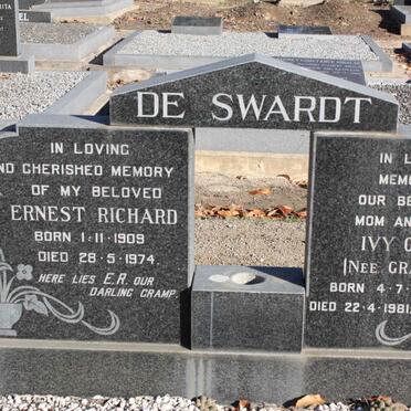 SWARDT Ernest Richard, de 1909-1974 &amp; Ivy Olive GRAVETT 1908-1981