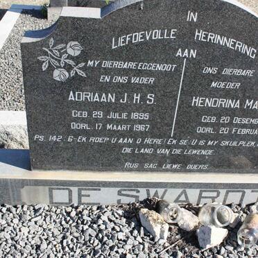SWARDT  Adriaan J.H.S., de 1895-1967 &amp; Hendrina Magdalena 1905-2001