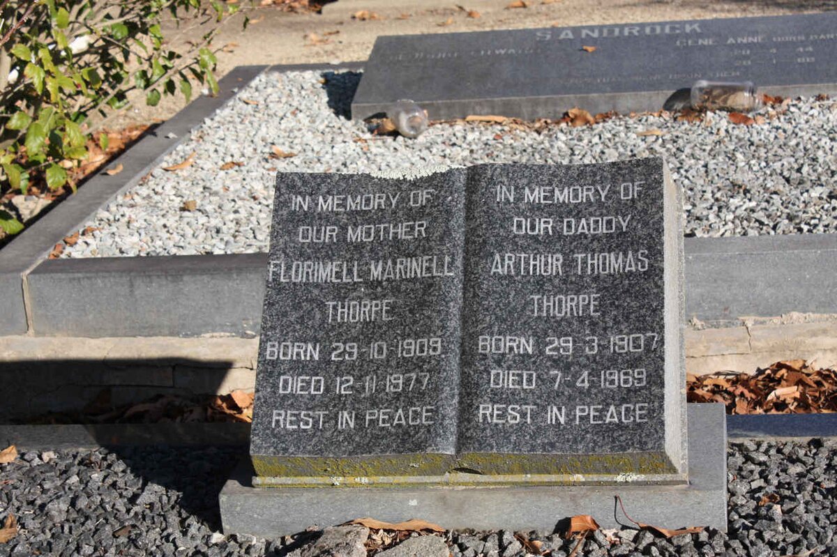 THORPE Arthur Thomas 1907-1969 &amp; Florimell Marinell 1908-1977