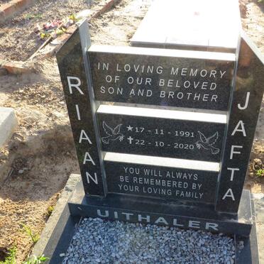 U - Vanne :: Surnames - U