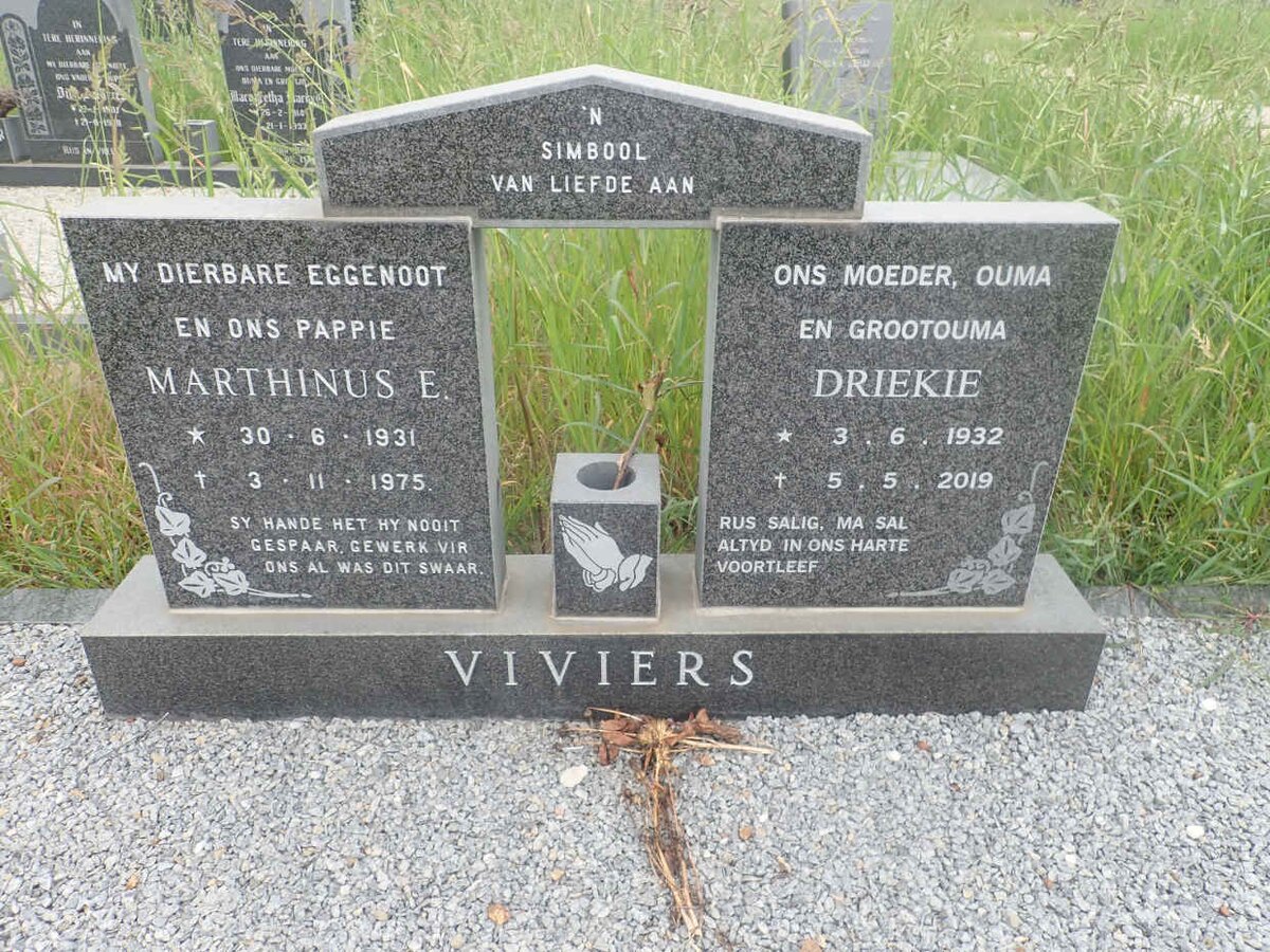 VIVIERS Marthinus E. 1931-1975 & Driekie 1932-2019